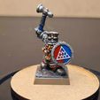 Painted-Example.jpg Eight Mountains Shields Old Fantasy Battlehammer