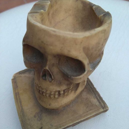 WhatsApp Image 2020-06-20 at 11.45.07.jpeg Caveira