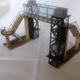 8ff5bc3371a61ff76af22f8691a409e0_display_large.JPG Passerelle pieton HO
