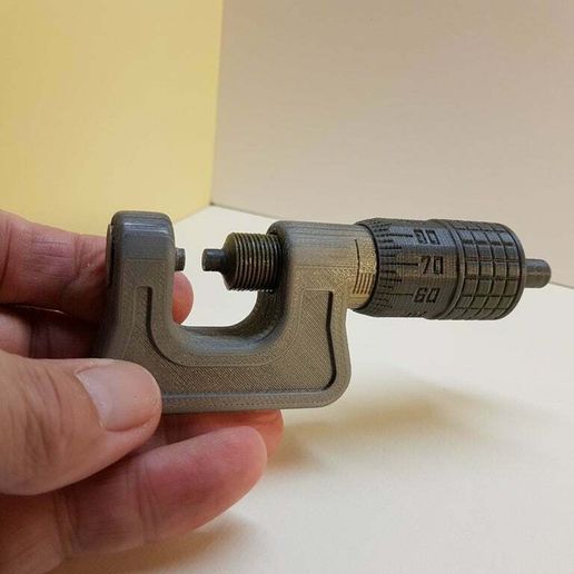 20171128_105817.jpg Micrómetro