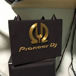 25158105_10210739656023734_3860521402944594826_n.jpg Fichier 3D emblème PIONEER et écrit・Objet imprimable en 3D à télécharger