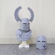 Pic-01.jpg the Teutonic Knight Bust & Great Helm with a figure