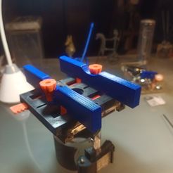 RouterJig3.jpg STL file Wood router self centering tool・Design to download and 3D print