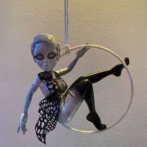 AERIAL GIRL 3D model