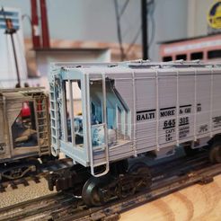 received_350962864185100.jpeg O scale N-34 COVERED HOPPER - WAGON TYPE