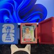 WhatsApp-Image-2026-05-10-at-21.43.24-2.jpeg Estuche Rígido para cromos panini Edición Mundial 2026: ¡El Almacenamiento Definitivo para tus Estampas/Cromos!