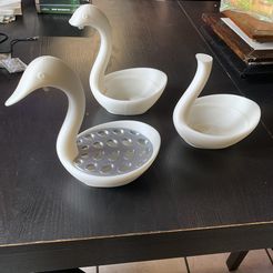 SWAN SOAP DISH