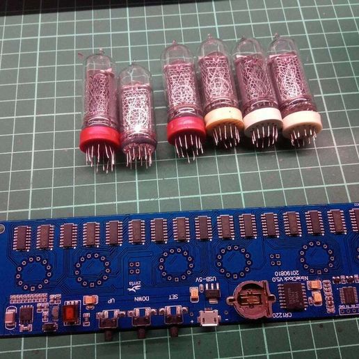 2020-02-01_21.17.18.jpg Nixie Tube Clock III