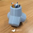 PXL_20251114_124257130.jpg Porte-stylos Tetrapod imprimé en 3D - Organisateur de bureau minimaliste et moderne