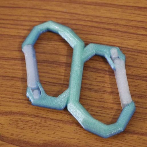 S carabiner 3D model