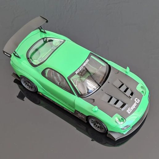 00281a41-8d2a-4d21-b535-f339db7ba102_base_resized.jpg 1/24 3D PRINT READY BODYKIT POUR AOSHIMA FD3S AD-GT2