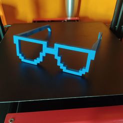 PixelS1.jpg STL file Pixel Sunglasses・3D printable model to download