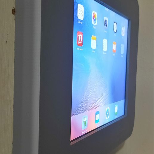 20230428_231108.jpg Ipad Mini first gen wall mount