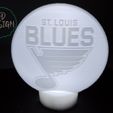 IMG_20230505_102349031.jpg St. Louis Blues HOCKEY PUCK LIGHT