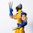DSC05952.jpg Marvel Legends Wolverine Claw Replacement