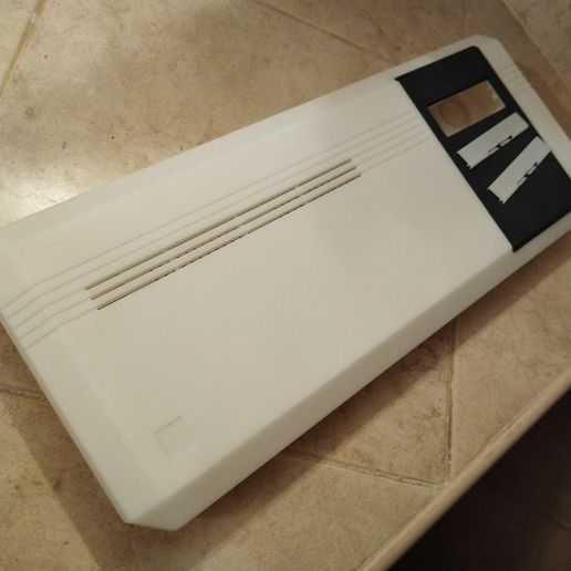 2023-12-05-08-28-04.jpg Commodore 64 Game System C64GS