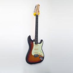 20200421_130815.jpg Fichier STL gratuit Stratocaster pour cintre de guitare・Modèle pour impression 3D à télécharger