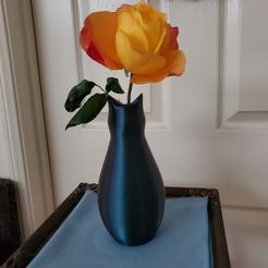 Jarrón con forma de gato para interiores modernos