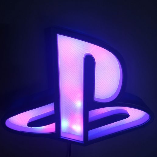 IMG_20210115_125819.jpg Playstation Lamp