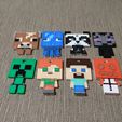 IMG_20250502_234502217.jpg Minecraft Steve Keychain