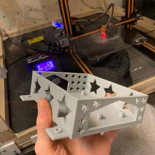 C760BD6B-20A9-40BF-B424-C3D1F33ACD13.jpeg CR-10S mountable mother board case NOT FOR CR-10.