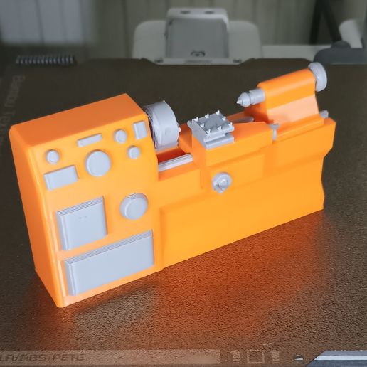 IMG_20251128_172639498.jpg Scale 1/10 lathe