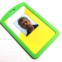 IMG_9980.JPG SIMPLE BADGE ID PASS CARD HOLDER