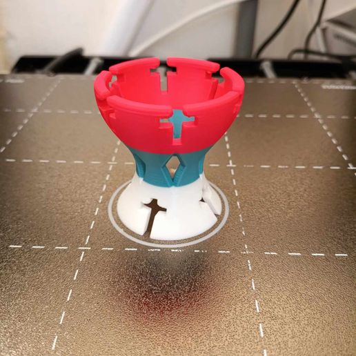 420678167_3626228477619198_2525831655557502677_n.jpg Easter egg cup v1