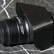 5X0A3906-100-retourne.JPG Canon 18-135 STM lens hood reversible