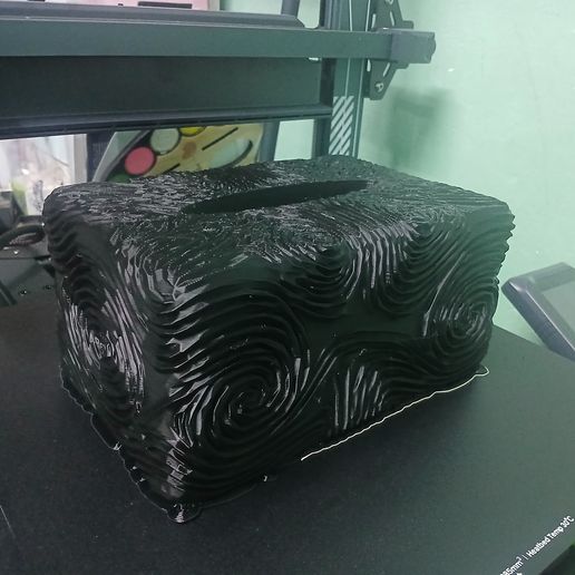 20251125_232914.jpg Tissue Box