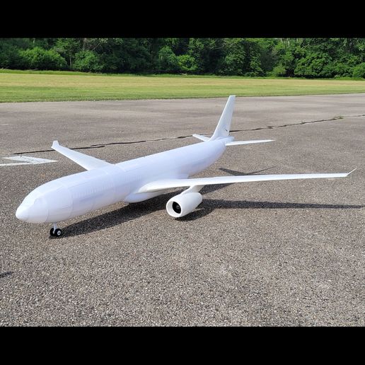 A333-V2-1.jpg Sección de cola del A330-300 a escala 1/30 - RC EDF