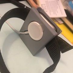 Socle de charge pour Apple Watch, style Gameboy - Sortie de la V2