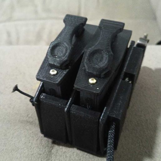 Double magazine holder for Dragunov