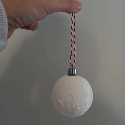 thumbnail_IMG-20201130-WA0051.jpg Christmas Ball Lithography