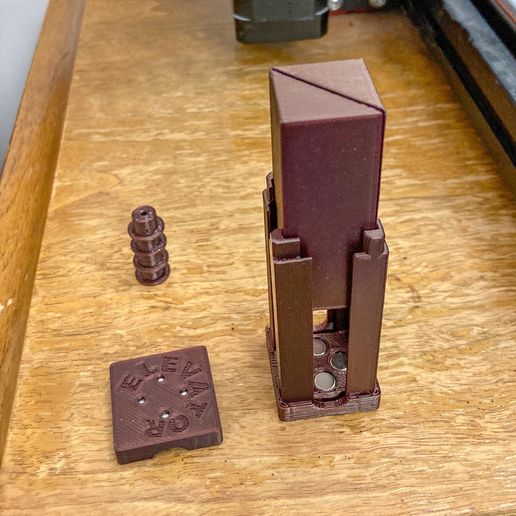 FW-ELV-Fidget-Elevator-20-Assembly-08-install-inserts-IMG_7116-scaled.jpg Fidget Elevator: a mechanical curio bizarrely without compliant parts