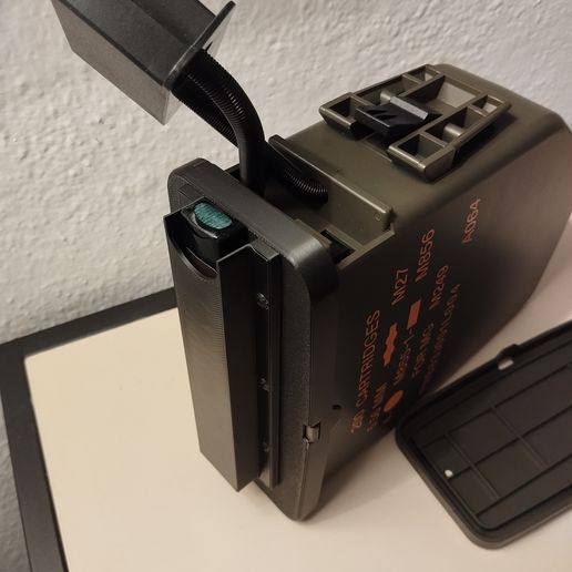 M249 LMG BOX MAG LID COVER WITH LIPO BATTERY HOLDER