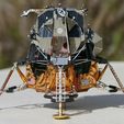064a.jpg 1/48 - Apollo Lunar Module