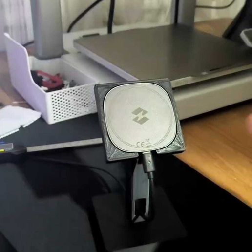 Infinix 30W Magnetic Wireless Charger Stand