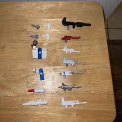 IMG-1020.jpg Pack d'armes pour WFC/Legacy Autobots