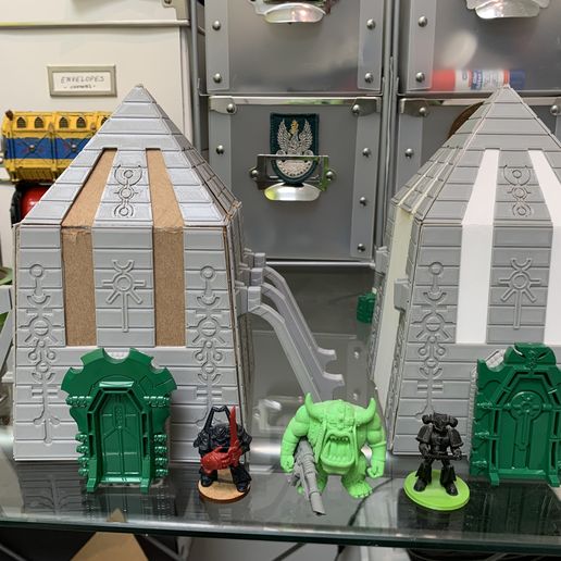 DIY - Necron Pyramid (Medium) - WH40k