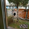 002.jpeg Pack de bromas sobre ventanas rotas