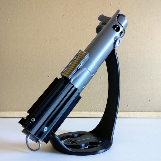 IMG_20171217_113928.jpg Graflex Lightsaber