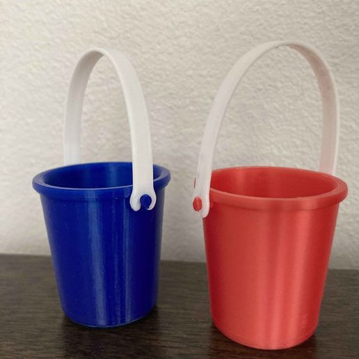 Free STL file Bit Bucket・3D printable model to download・Cults