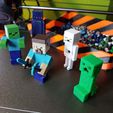 20200410_173825.jpg Minecraft figures set - Multi Color
