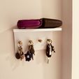 EE26F4B7-517E-4501-9769-E3102544E93B_1_102_a.jpeg Stylish Wall-Mounted Key Holder and Organizer Shelf