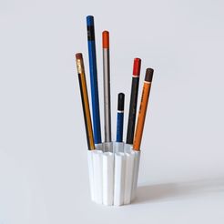 DSC_4501_2.jpg Free STL file 12 Pencil Pot・3D printing model to download