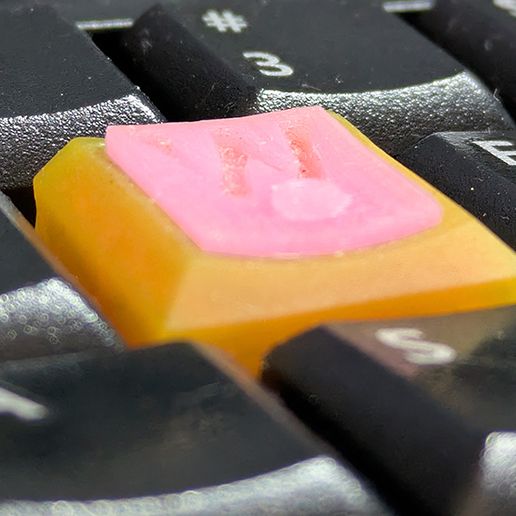 ⌨️ Raised W Keyboard button with embedded silicone W grip・Free STL File ...