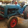 Tractor-Ebro-44-ocasion_Clasico-3.jpg Tracteur Super Ebro 55 1/16 transkit - Universal Hobbies