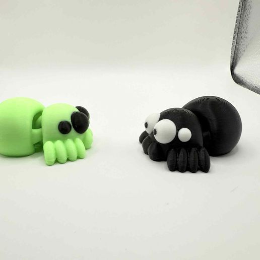 b9607eda-c4ec-4d7a-9359-573a381caca2.jpg Petite araignée mignonne Flexi