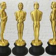 Nicolas-Oscars.jpg Nicolas Cage Oscar Award